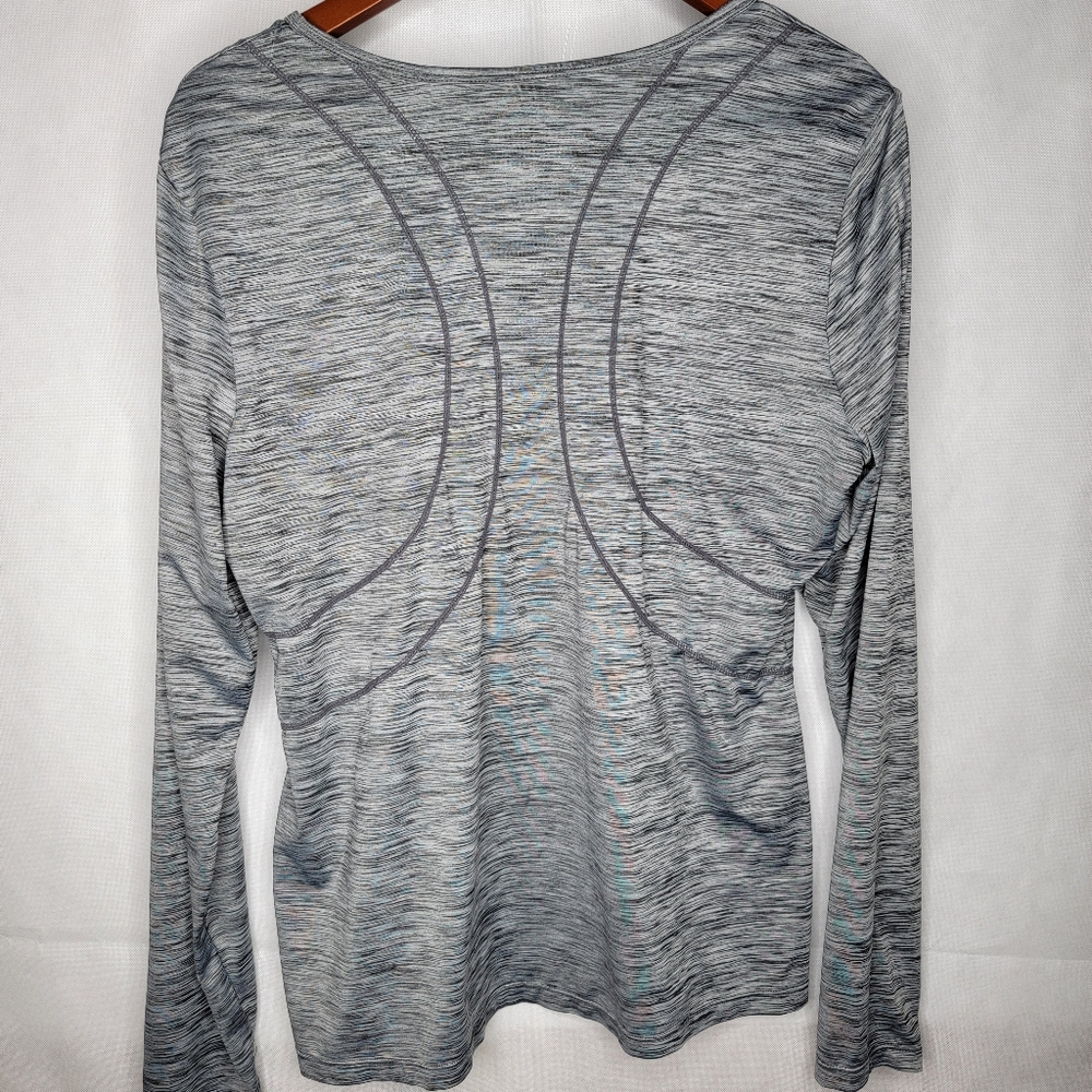 Reebok Athletic Top Heathered Gray Long Sleeve Scoop Neck Thumb Holes XL - Picture 6 of 12